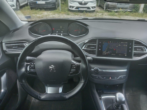 Peugeot 308 SW 1.5 eHDI  130